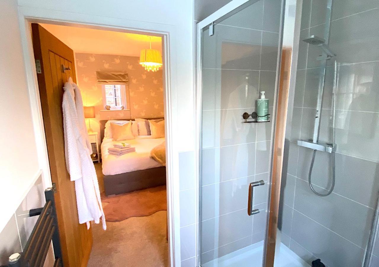 The Lodge Chester - Luxury Apartment For Two, With Free Parking! Hough Green 외부 사진